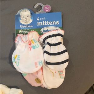 Baby girl mittens (4pk)
